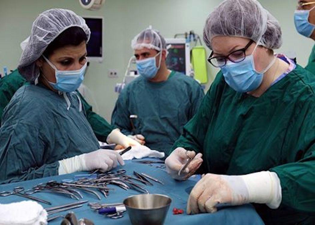 Dr Philippa Whitford spends parliamentary recess performing surgery in Palestine 